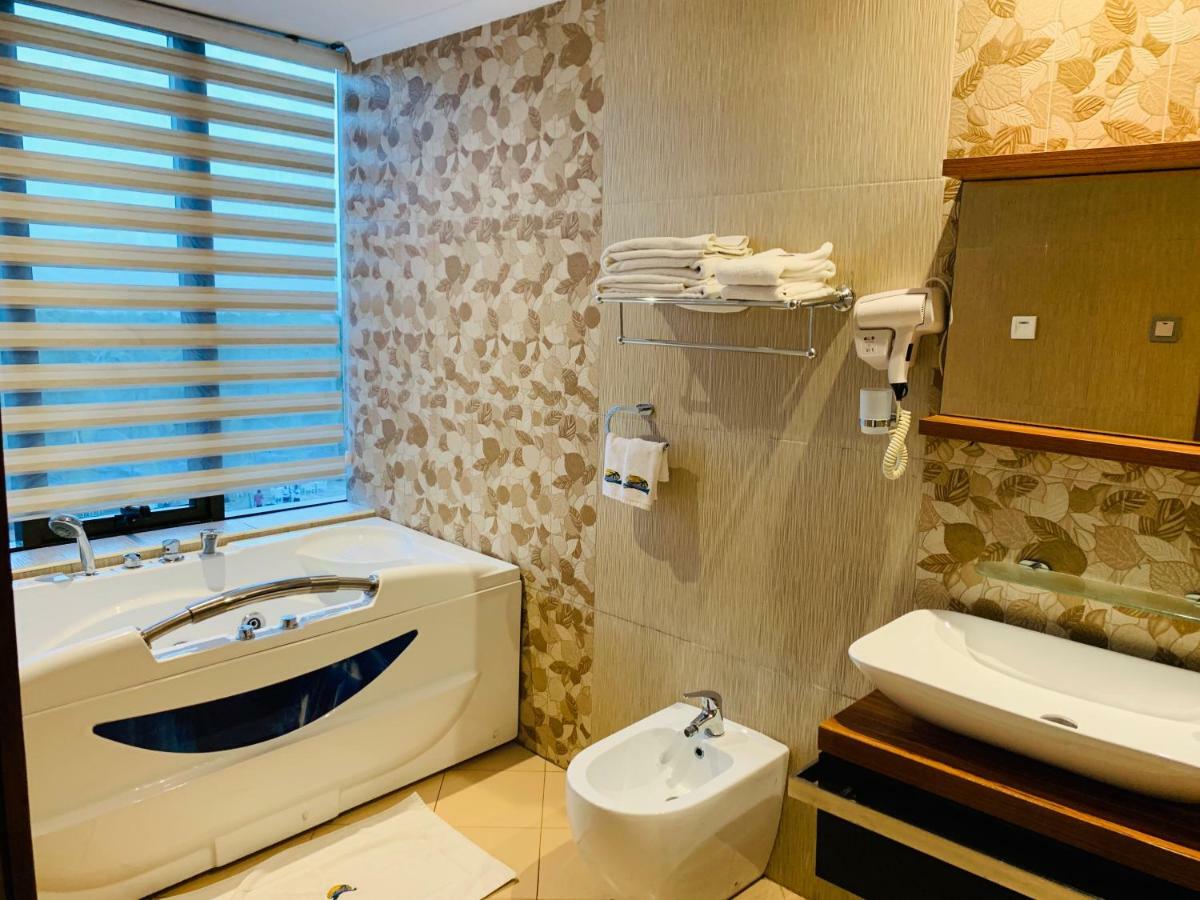 Tanga Beach Resort & Spa Zewnętrze zdjęcie
